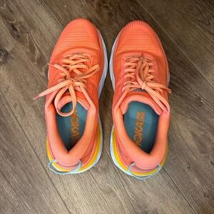 Women’s Hoka Bondi 7 Size 8.5